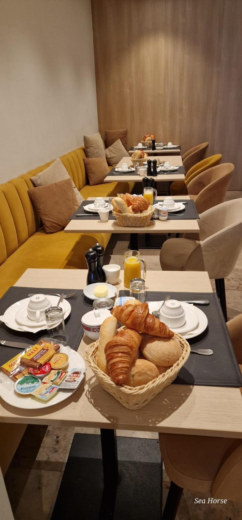 Hotel Des Zouaves Коксейде Екстериор снимка